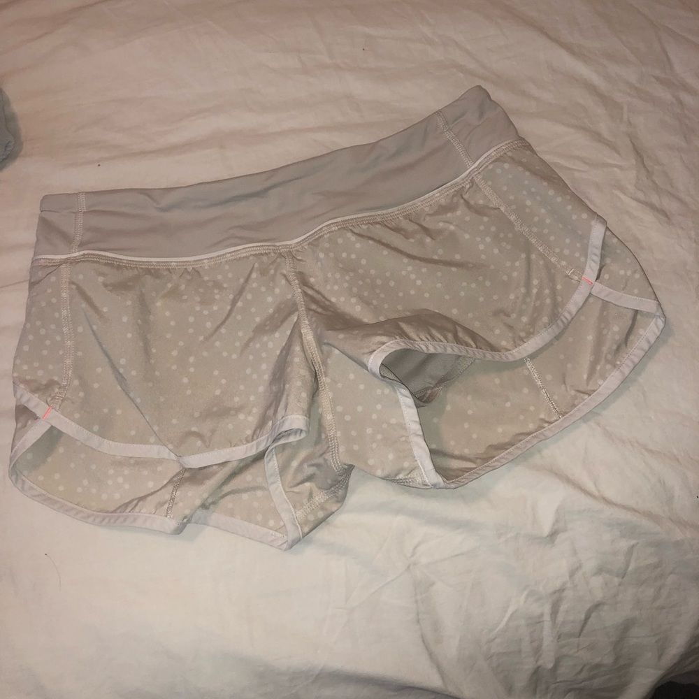 Lulu Lemon Speed Up Short!